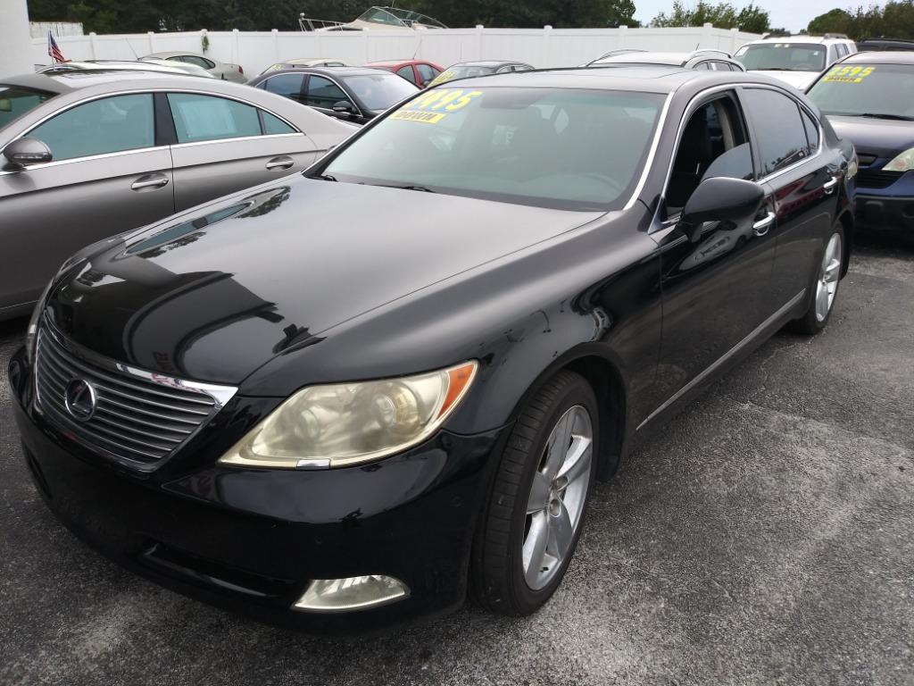 2007 Lexus LS L's photo