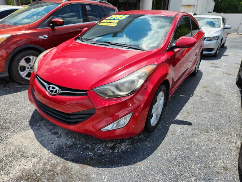 2013 Hyundai Elantra Coupe SE's photo