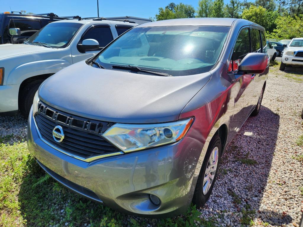 2012 Nissan Quest LE's photo