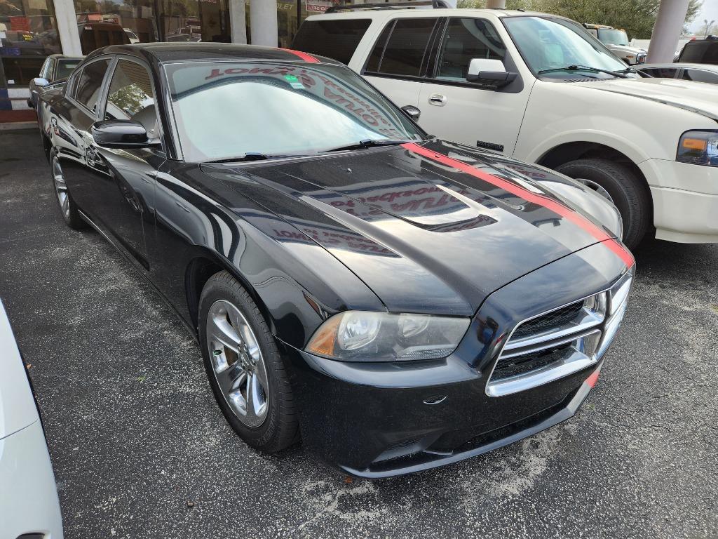 2012 Dodge Charger SE's photo