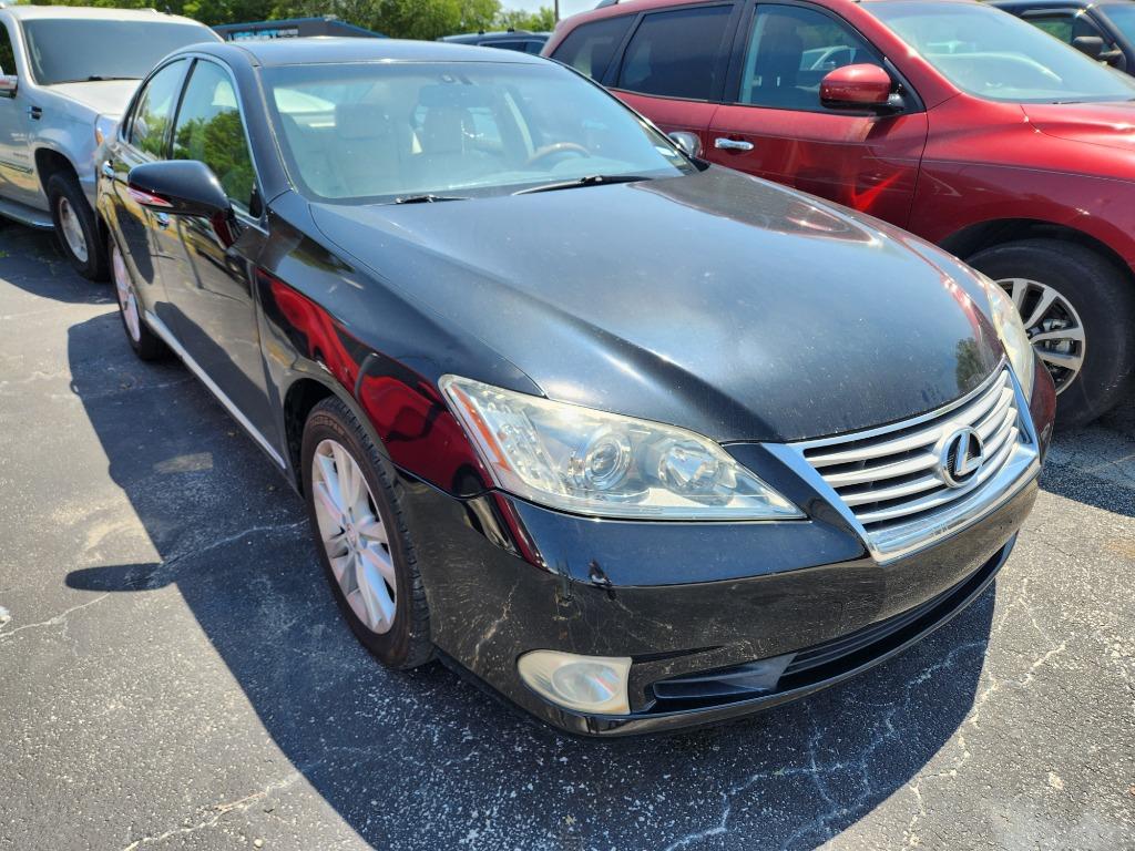 2011 Lexus ES 350's photo